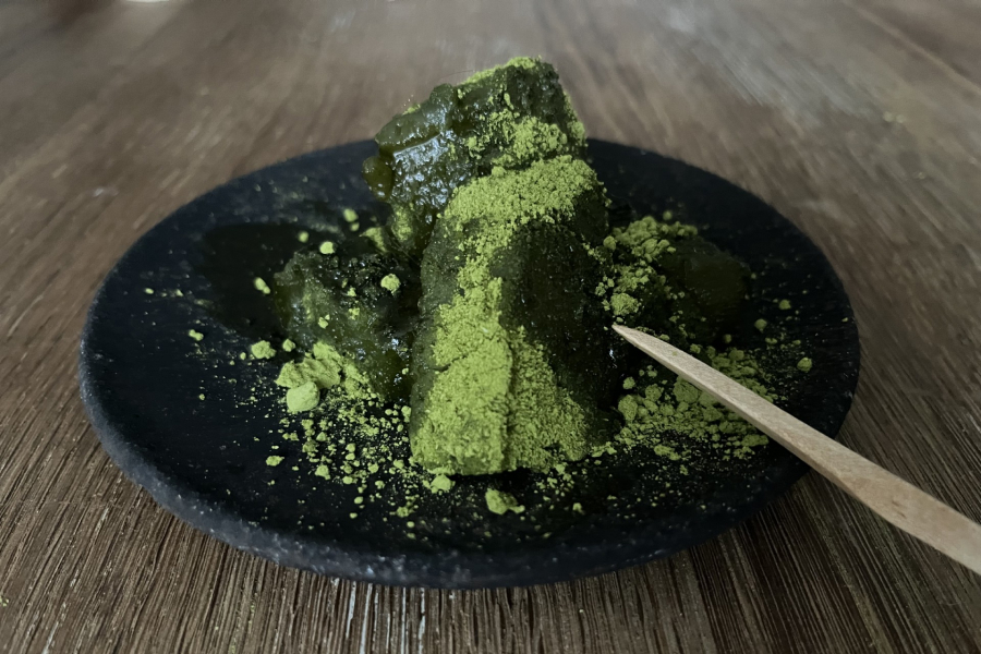 抹茶わらび餅の写真