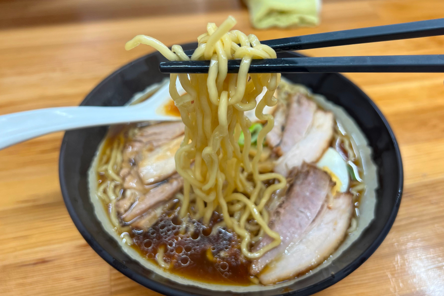 ラーメンの麺の写真