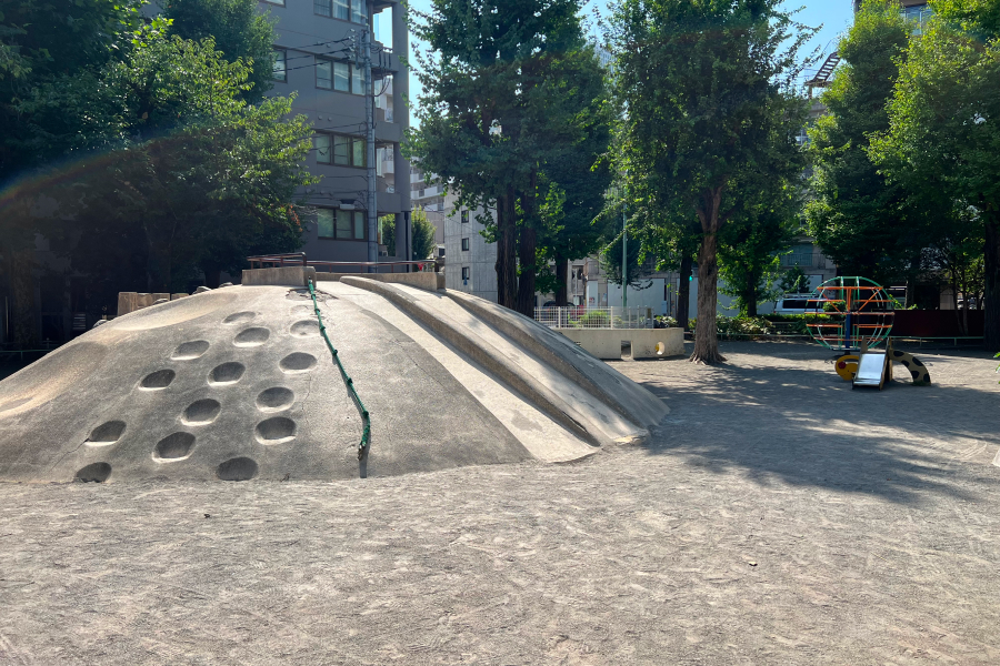大塚台公園の遊具の写真