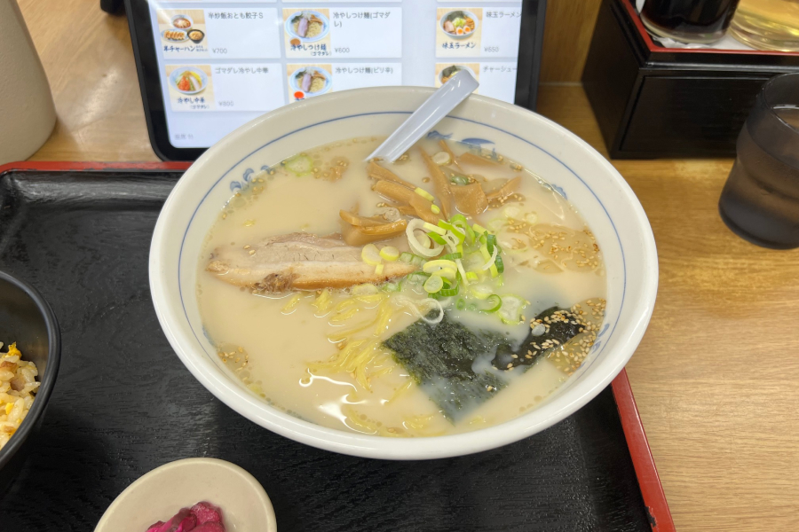 福しんのとんこつラーメンの写真