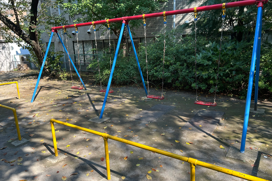 ブランコ
