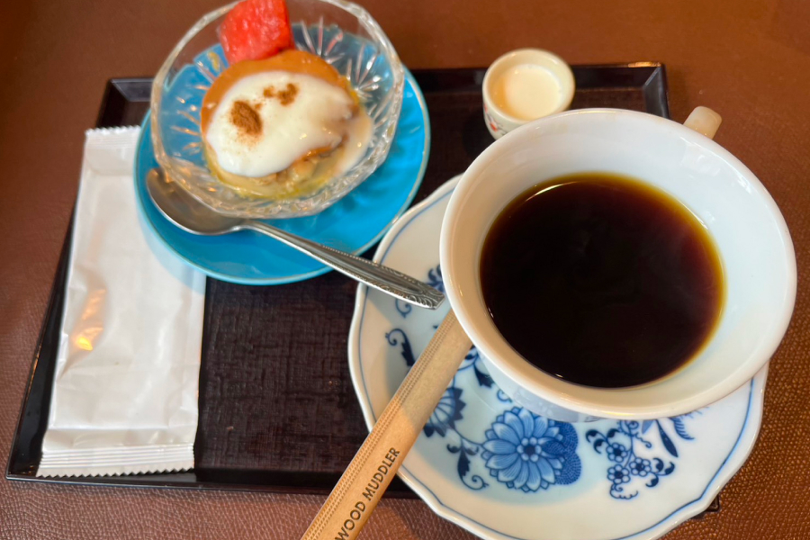 ブレンドコーヒーとプリンのセット