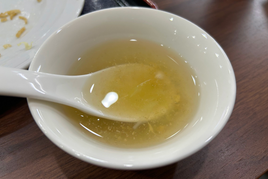 〆のオニオンスープ（？）。