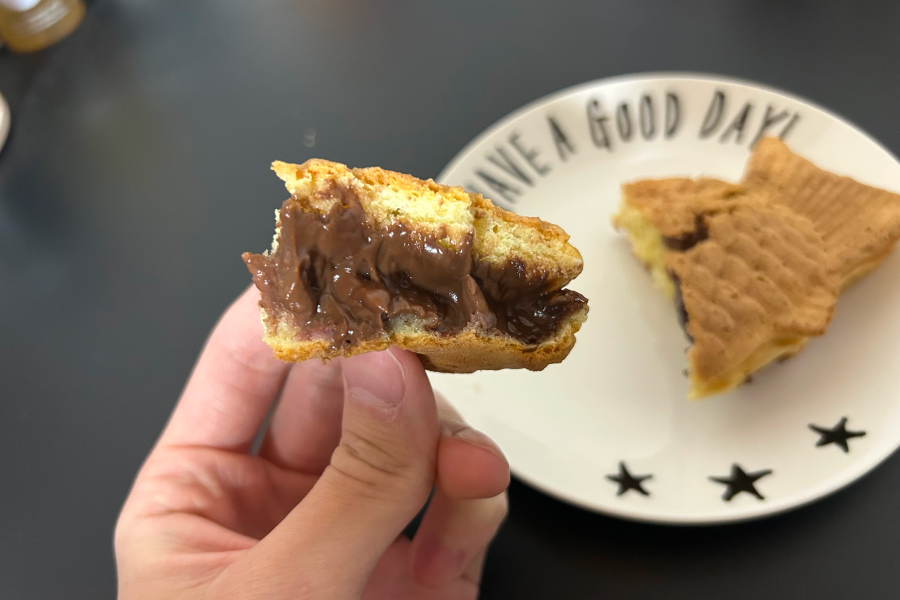 中身ぎっしりのたい焼き。