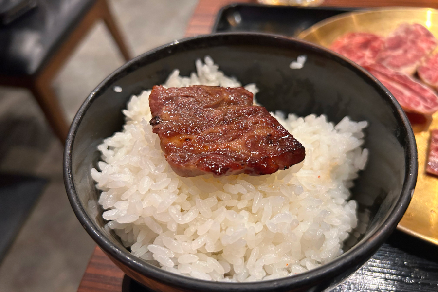 ハラミonライス。