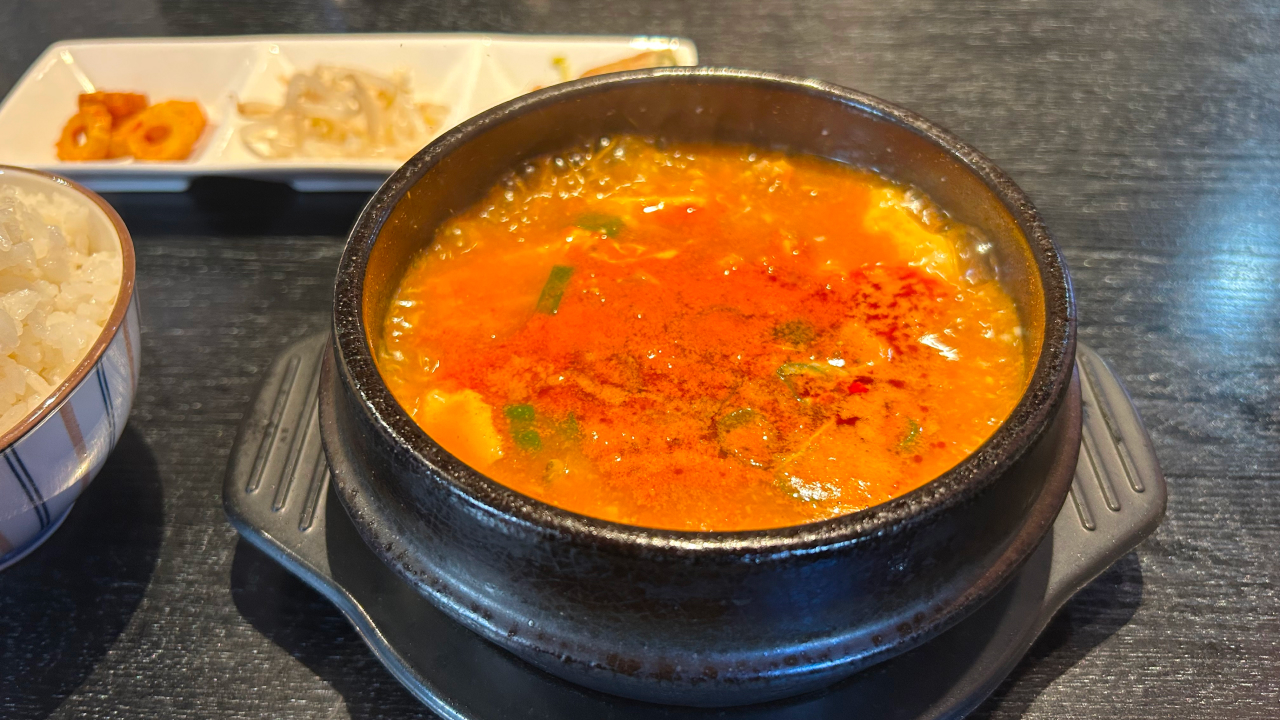 牛肉スンドュブチゲ。