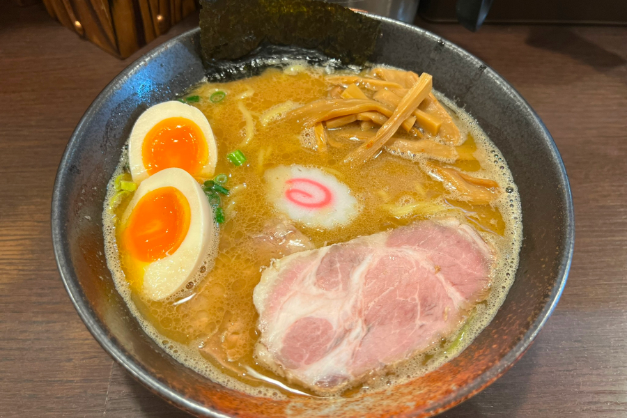 『らーめん 夢あかり』の「特製ラーメン」