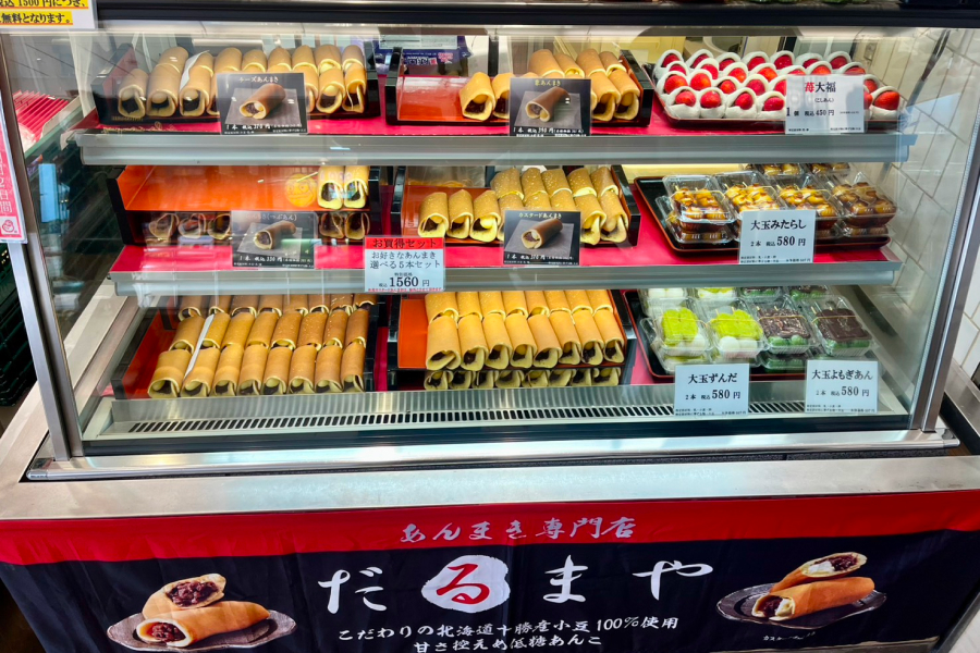 出店のショーケース。