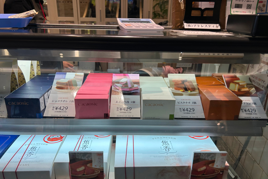 チョコレートサンドのショーケース。