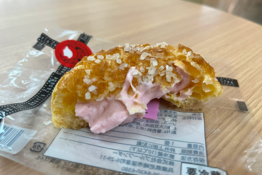 ざらめシューいちご