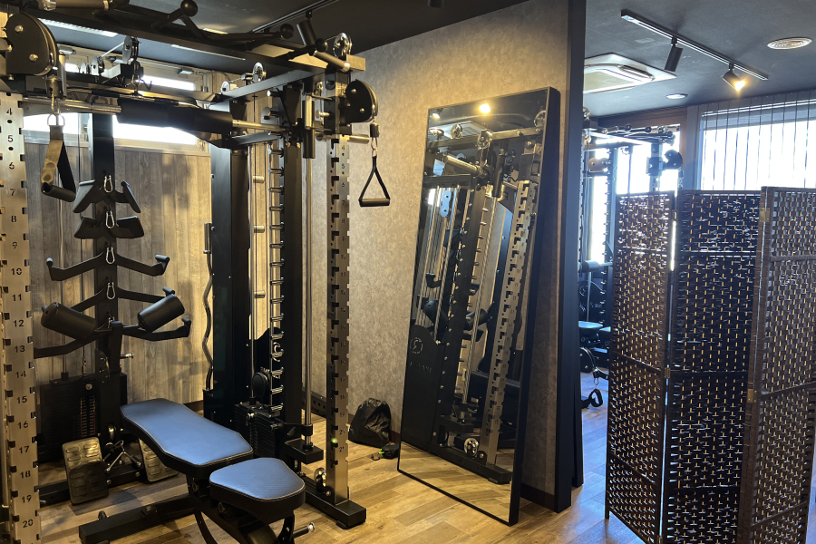 半個室になっているトレーニングブース。